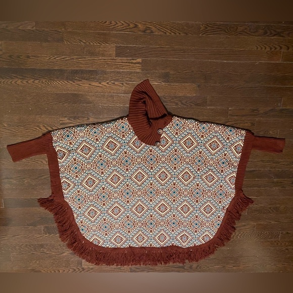 Arian & Shine Soft Wool Mock Neck Boho Poncho With Fringe - Picture 7 of 11